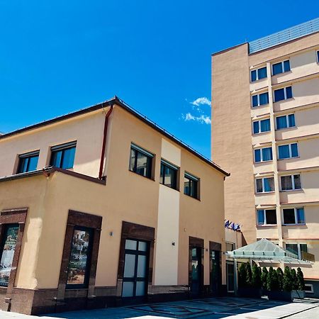 Hotel Piramida Maribor Exterior photo